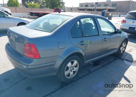 2003 Volkswagen Jetta Gls 2.0L из США, поврежденный, VIN 3VWSK69M33M052099